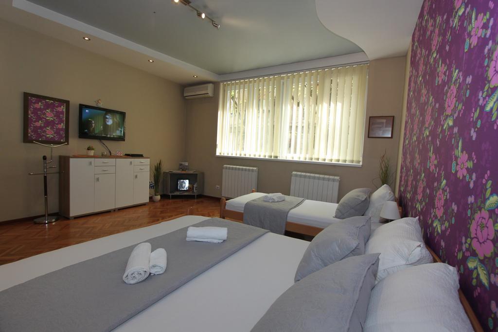 Sneki Apartment بلغراد المظهر الخارجي الصورة